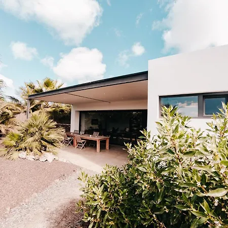 Puresurfcamps Surflodge Fuerteventura * Ла-Олива