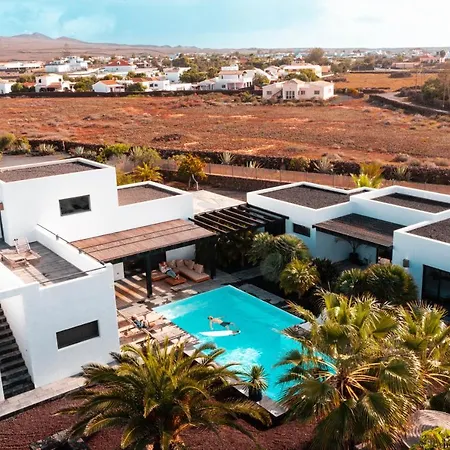 Puresurfcamps Surflodge Fuerteventura Frühstückspension